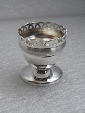 COQUETIER EN MÉTAL ARGENTE