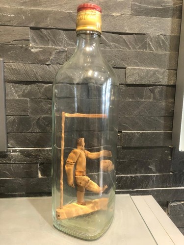 Bouteille liqueur spiritueux