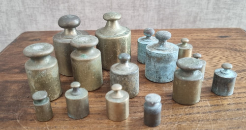 Lot anciens poids cuivre - lot,