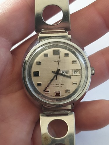 Montre timex vintage - montre,