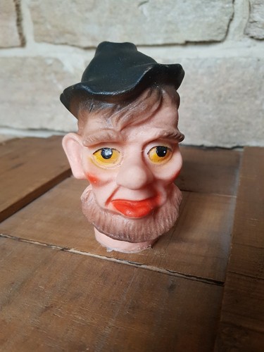 Ancienne tête marionnette - de,