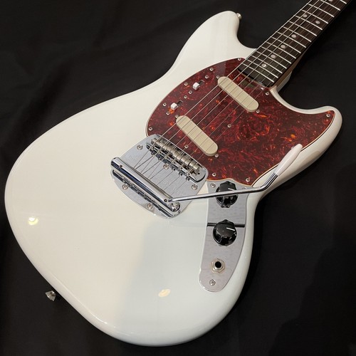 Fender made japan - made,