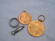 lot de petits objets de poilus