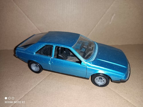 Voiture miniature renault - voiture,