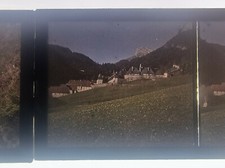5 PLAQUES PHOTO VERRE STÉRÉOSCOPIQUES COULEUR AUTOCHROME VILLAGE ALPES 6x13 1910