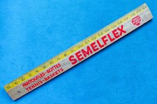 Ancienne règle en bois