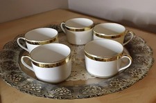 5 tasses à thé, chocolat ou café porcelaine BERNARDAUD Limoges