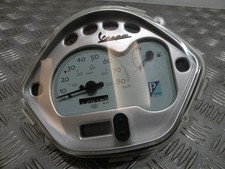 Compteur (12 578 km) VESPA 50 LX 2t -2012-
