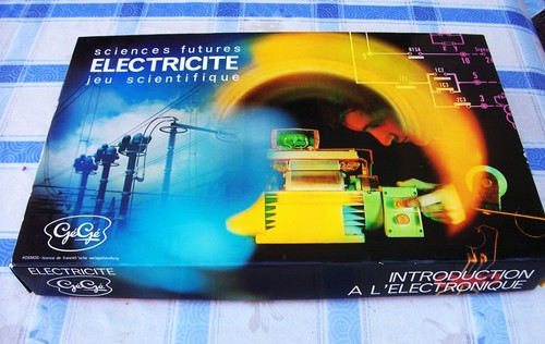 Boite jeu gege - gege, electricite