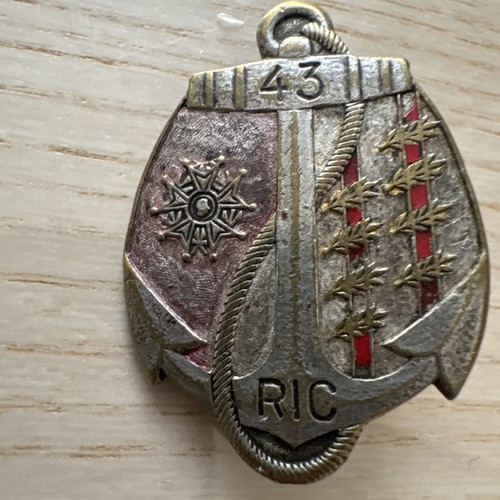 Insigne eme régiment - eme,