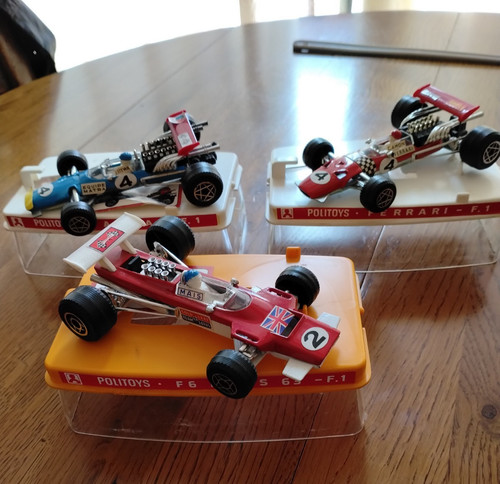 Lot politoys au 1 32 - lot,