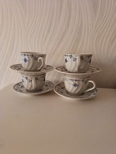 4 Tasses Et Sous Tasses Porcelaine Corona