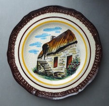 ASSIETTE PLATE en faïence de SAINT JEAN LA POTERIE BRETAGNE décor signé ANNICK
