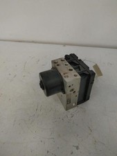 Bloc ABS (freins anti-blocage)