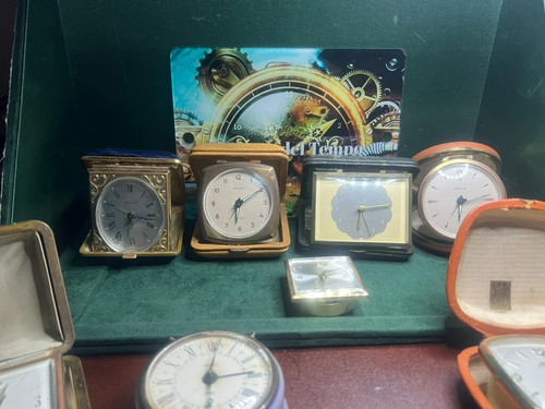 Montres réveils pièces - montres,