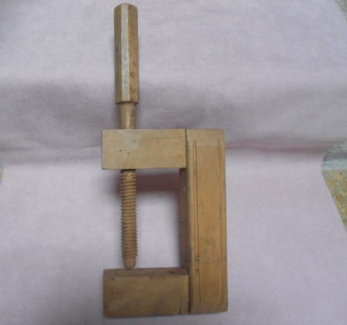 Ancien serre joint - ancien, bois