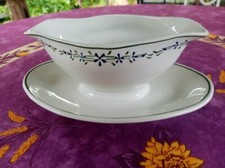 Saucière sur Plateau Faience Niderviller Décor Petites Fleurs Bleues et Vertes 2