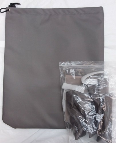 Housse universelle 31x37 - , pour
