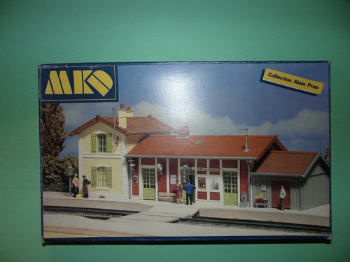 Mkd maquette monter gare - à,