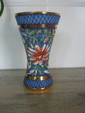 Vase en ceramique  HUBERT BEQUET QUAREGNON Belgique motif floral Relief