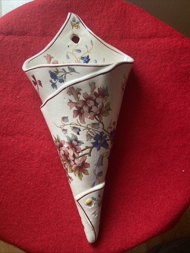 Bouquetière sarreguemines - bouquetière,