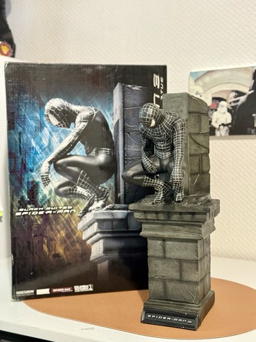 Statuette spider man - 3, black