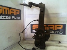 Fusee avant gauche AUDI A4 1 PHASE 1 8D0407257AL