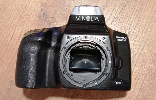 Appareil photo ancien réflex