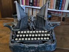 Ancienne machine à écrire