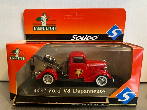 Solido age 4432 - d’or,