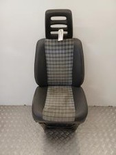 Siege avant droit PEUGEOT BOXER 1 2.5D - 12V /R:114472697