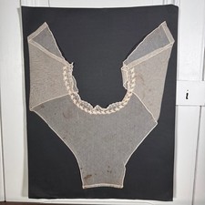 e?Coiffe ou dentelle