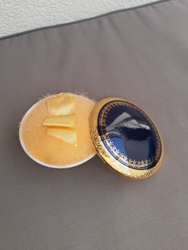 Rare ancien poudrier - , en