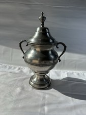 Ancien coupe sur pied pot