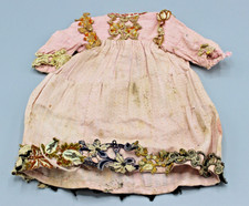 ANCIENNE ROBE POUR PETITE