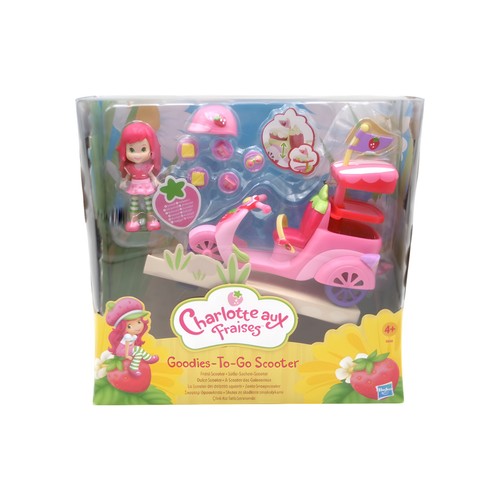 Charlotte aux fraises - fraises, /