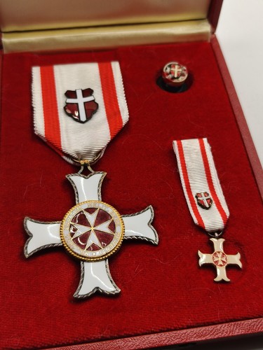 Médaille ordre de malte - médaille,