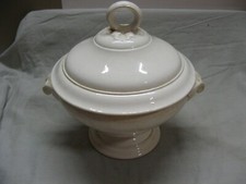 Très ancienne soupière