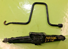 Cric / Manivelle / DACIA SANDERO 1