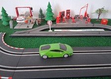 Voiture Lamborghini Huracan LP 610-4 pour circuit voitures électrique CARRERA GO