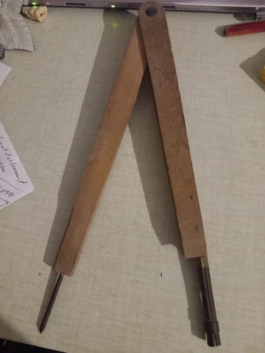 Ancien compas porte - ancien, en
