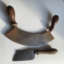 2 Anciens hachoir à mains  Outils De Cuisine