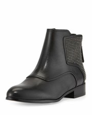 Pour La Victoire KEON Black Studded Back Zip Fashion Ankle Boots EUC Sz 8.5 M