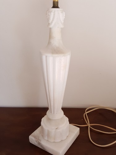 Pied lampe marbre blanc - de,