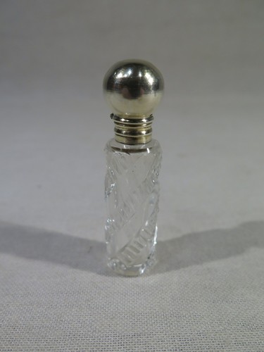 Ancien joli petit flacon - ancien,