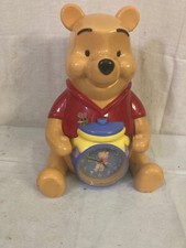 reveil et tirelire winnie