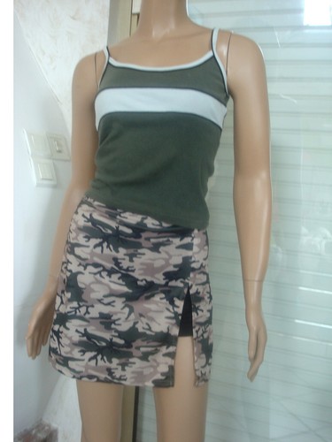 Jupe short noir - +, top