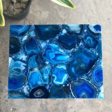 45.7cm x 38.1cm Agate Table