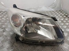 Phare Avant Droit TOYOTA URBAN