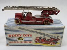Dinky Toys F n° 32 D
